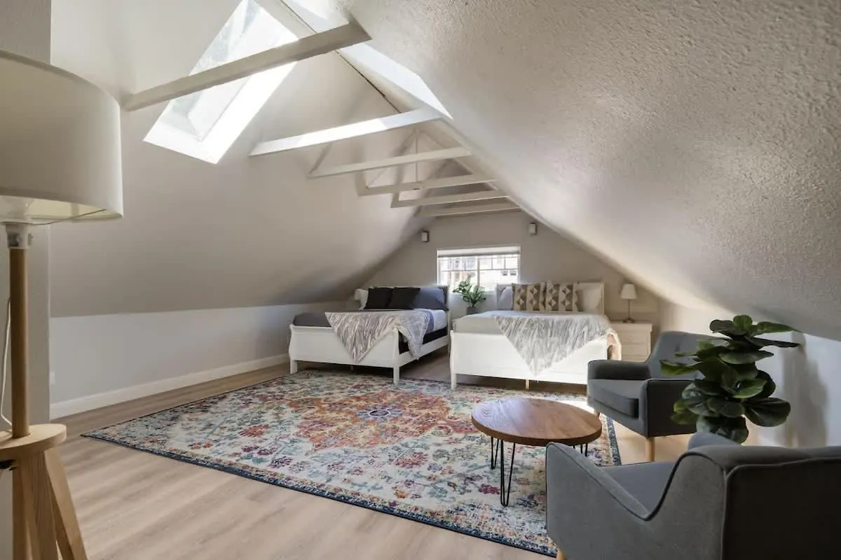 Stay Portland - Luxurious Alphabet District Home - 99 Walk Score USA