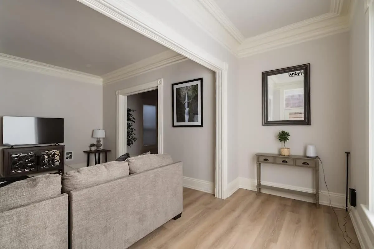 Stay Portland - Luxurious Alphabet District Home - 99 Walk Score 0*,